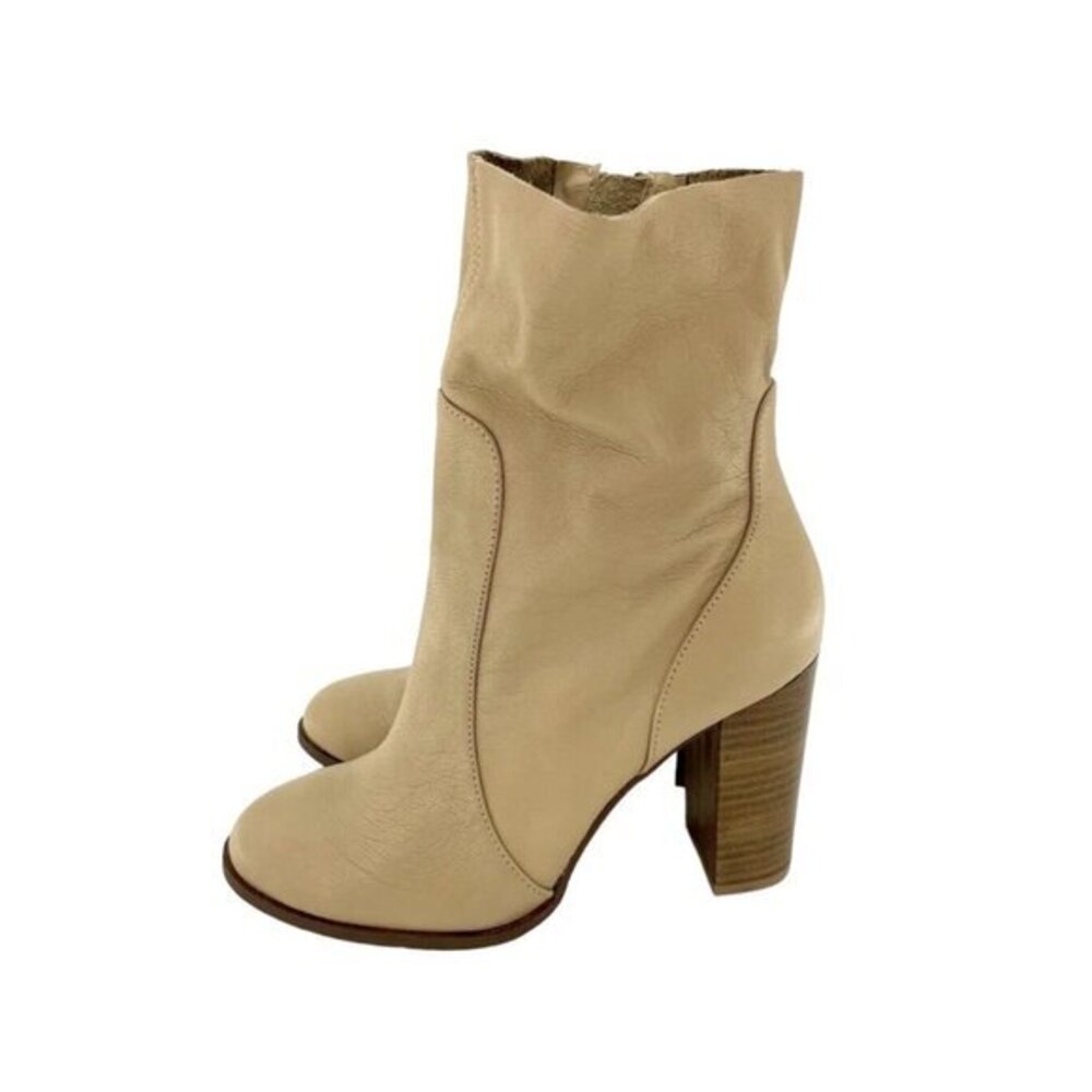 Chinese Laundry Boots Cool Kid Beige Leather Raw Edge Block Heel SZ 7.5 NEW